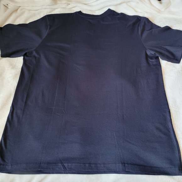 Wolf Howling Print V-Neck T-Shirt - Picture 5 of 6